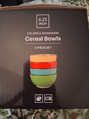 Colorful Stoneware Cereal Bowls - 4-Piece Set (Yellow, Red, Blue, Green)